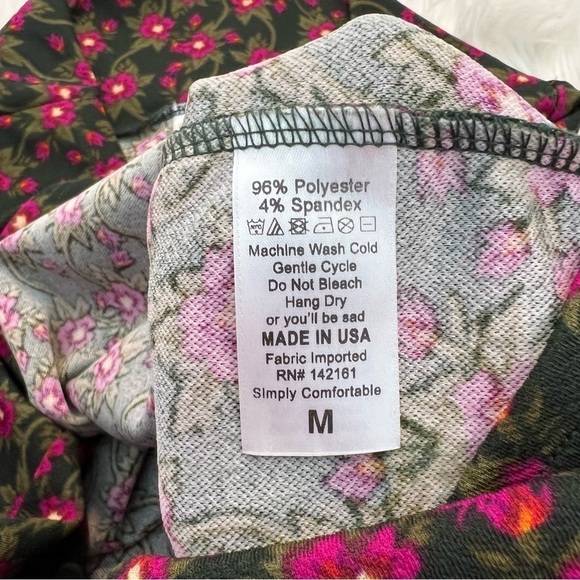 Lularoe Cassie Pencil Skirt Green Pink Floral - Picture 10 of 10